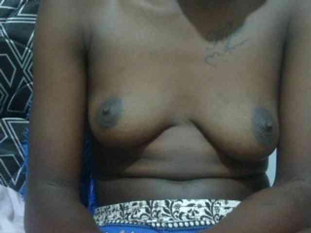 Nairobidoll webcam