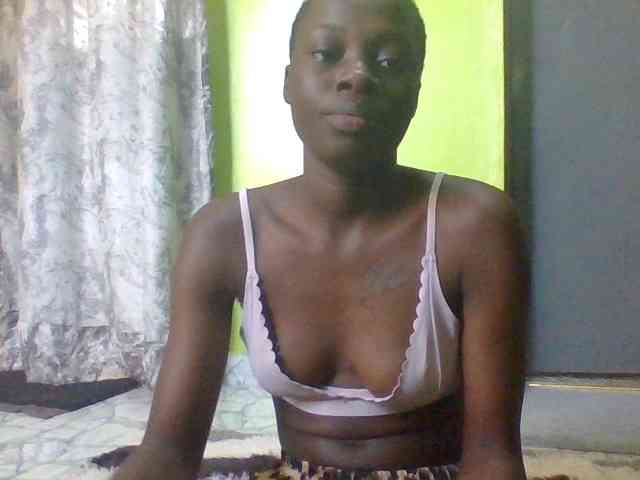 Nairobidoll webcam