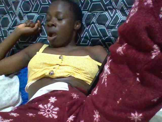 Nairobidoll webcam