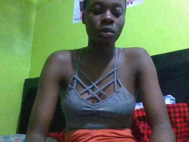 Nairobidoll webcam
