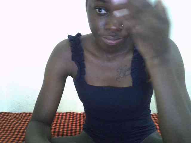 Nairobidoll webcam