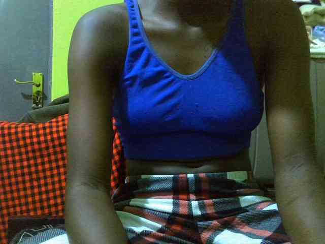 Nairobidoll webcam