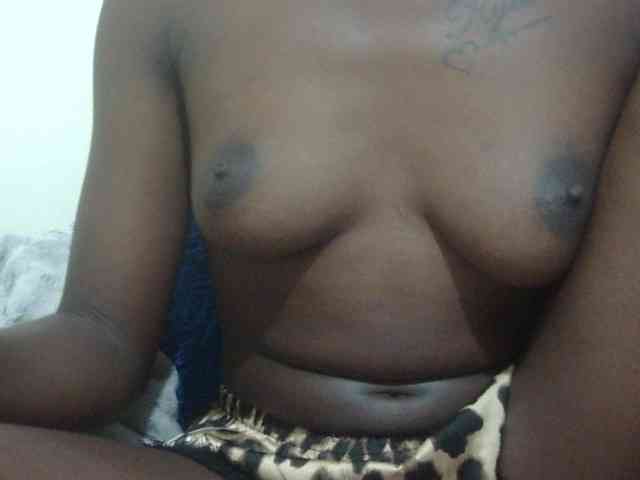 Nairobidoll webcam
