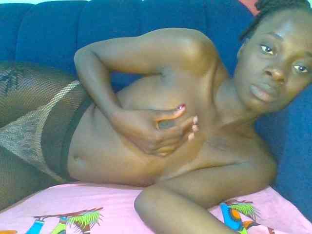 Nairobidoll webcam