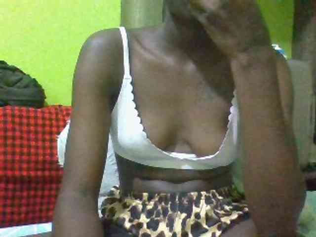 Nairobidoll webcam