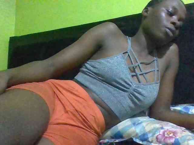 Nairobidoll webcam