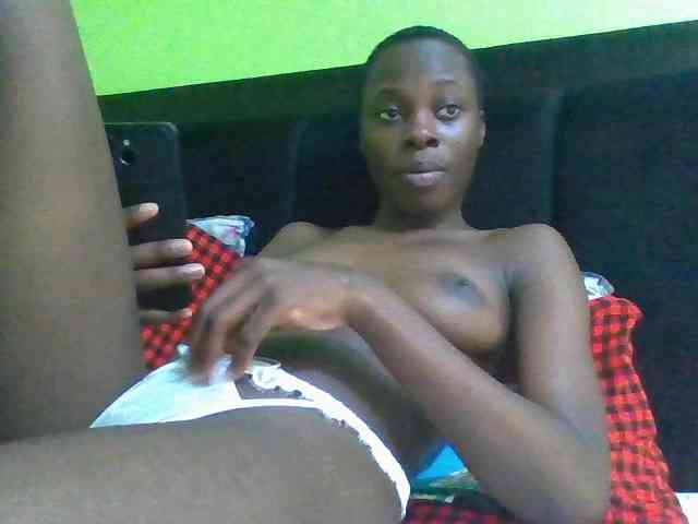 Nairobidoll webcam