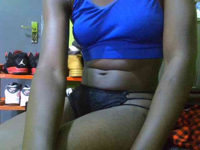Nairobidoll webcam