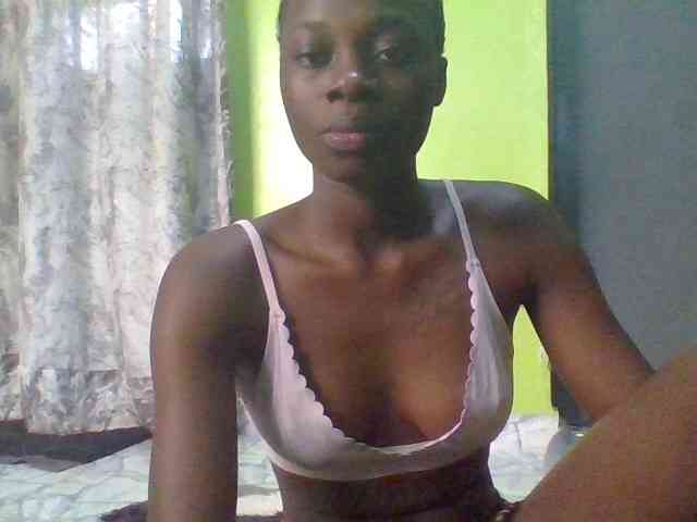 Nairobidoll webcam