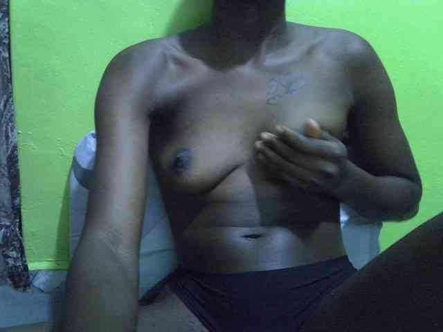 Nairobidoll webcam