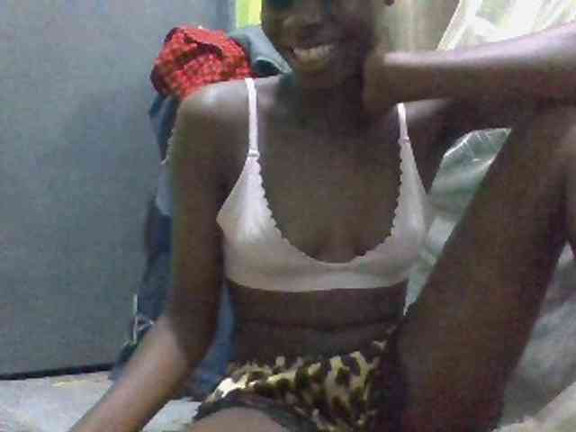 Nairobidoll webcam