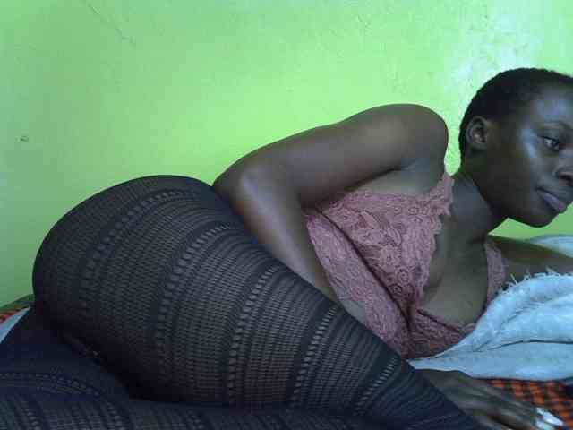 Nairobidoll webcam