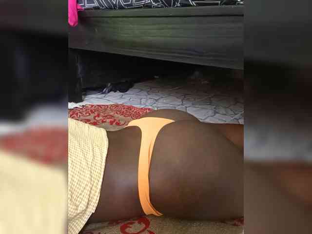 Nairobidoll webcam