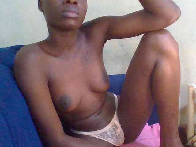Nairobidoll webcam
