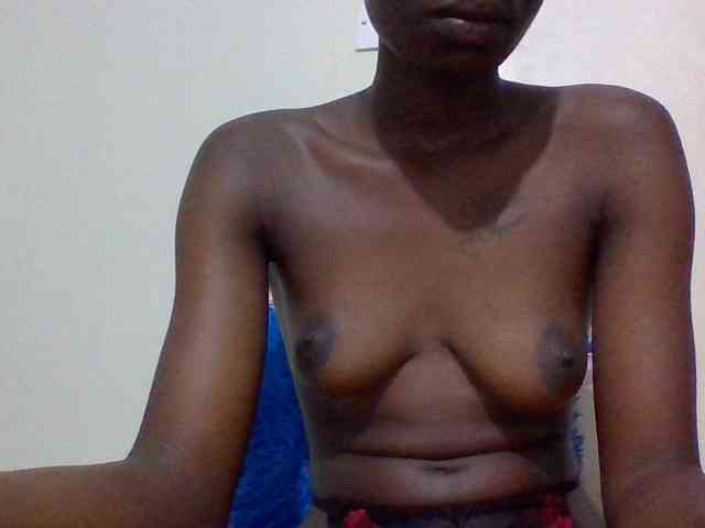 Nairobidoll webcam