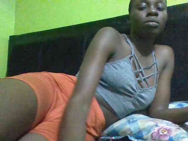 Nairobidoll webcam