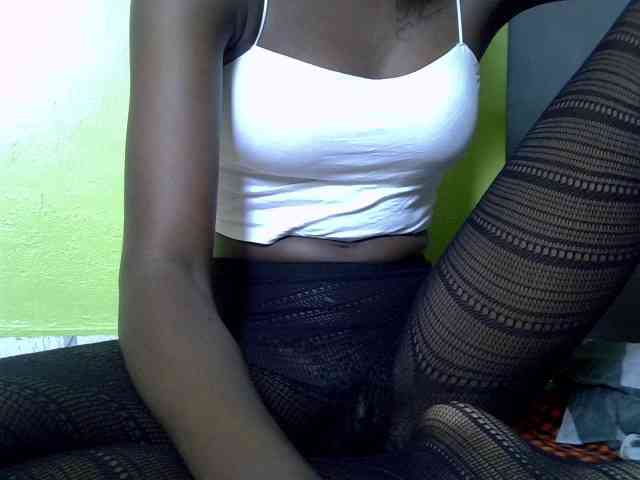 Nairobidoll webcam