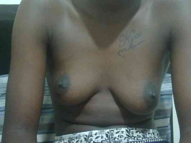Nairobidoll webcam