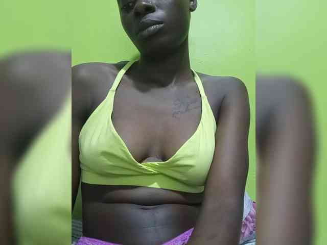 Nairobidoll webcam