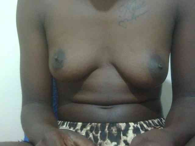 Nairobidoll webcam