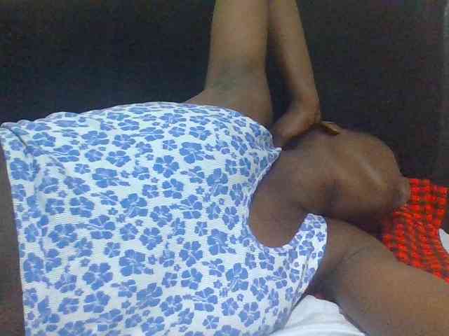 Nairobidoll webcam