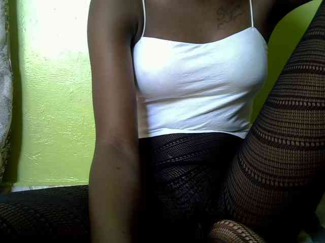 Nairobidoll webcam