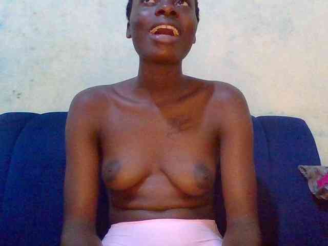 Nairobidoll webcam