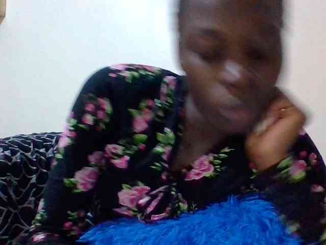 Nairobidoll Live Webcam on BongaCams