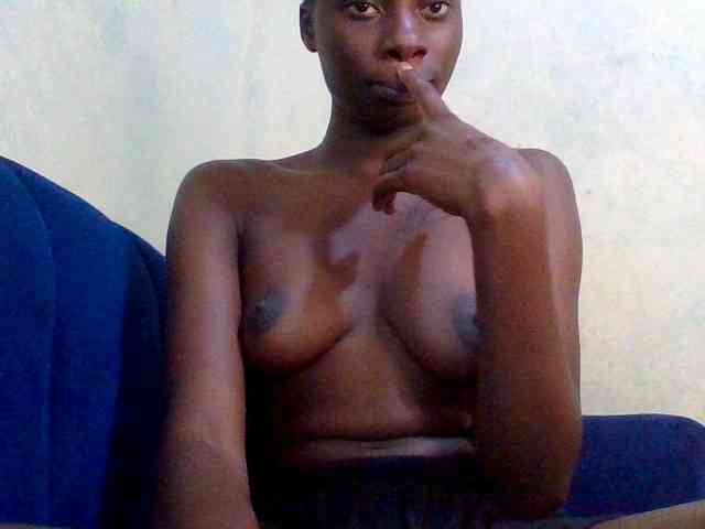 Nairobidoll webcam