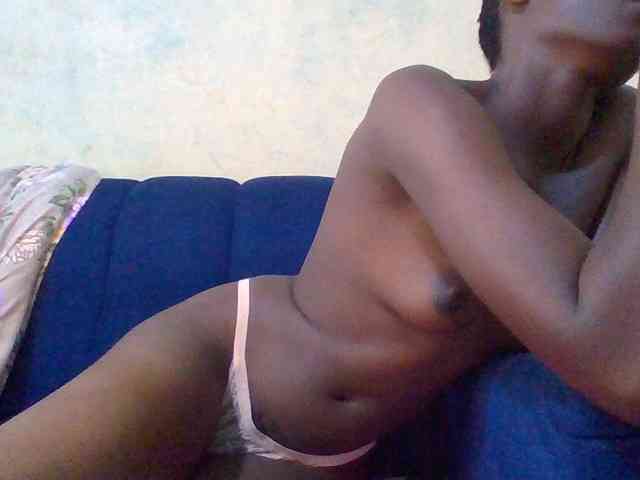 Nairobidoll webcam
