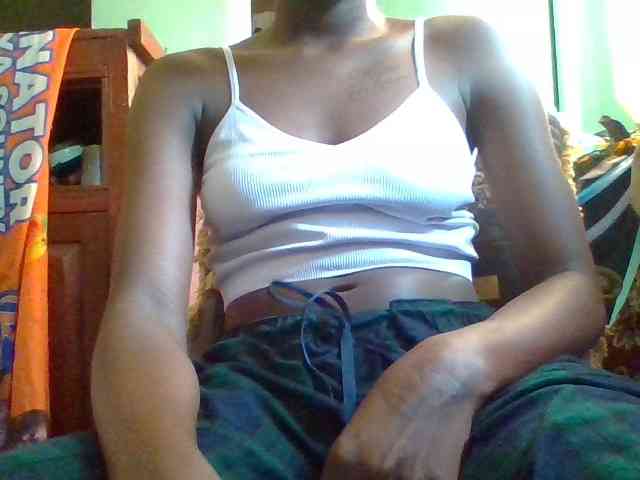 Nairobidoll webcam
