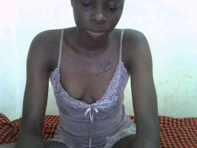 Nairobidoll webcam