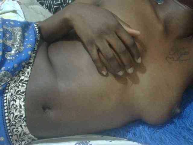 Nairobidoll webcam