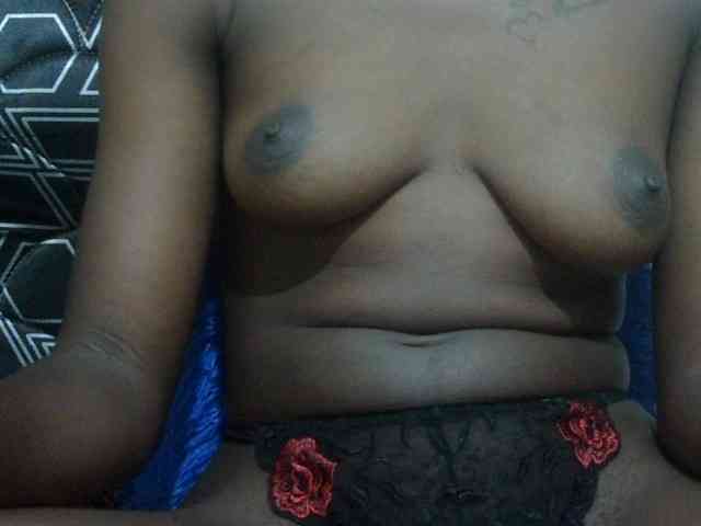 Nairobidoll webcam