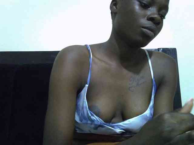 Nairobidoll webcam