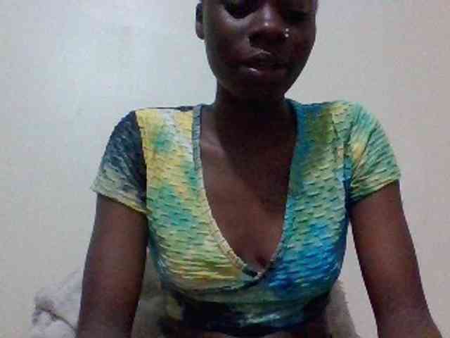 Nairobidoll webcam