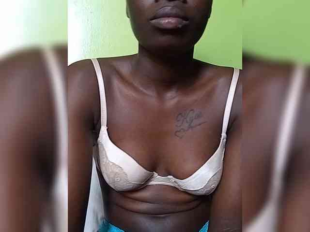 Nairobidoll webcam