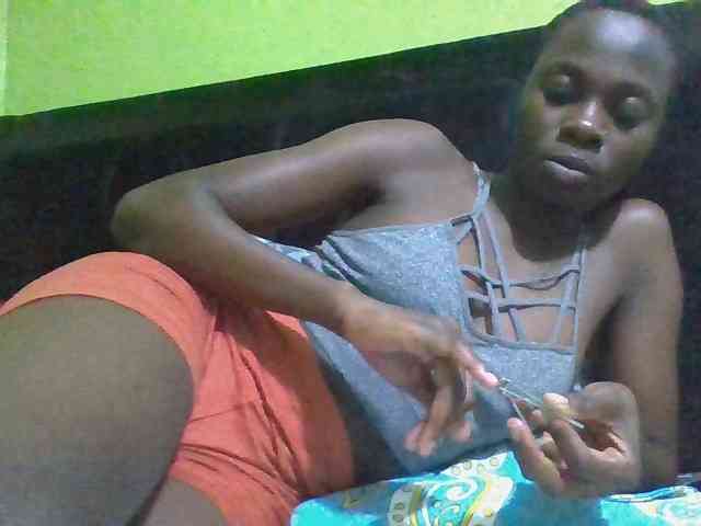 Nairobidoll webcam
