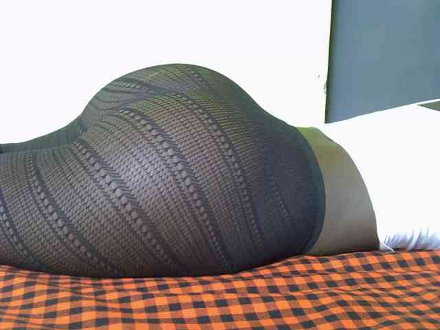 Nairobidoll webcam