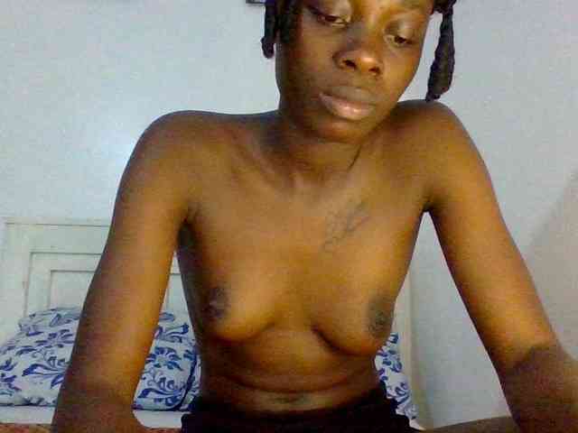 Nairobidoll webcam