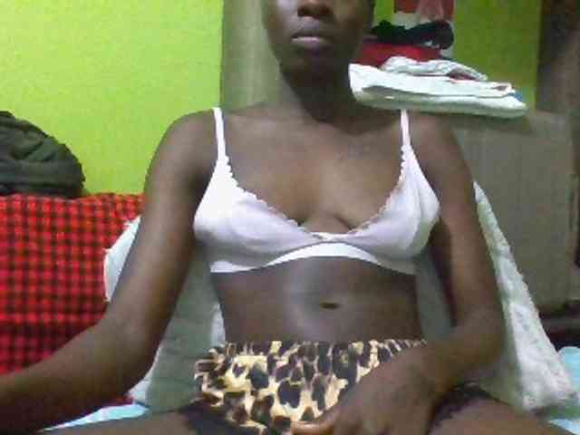 Nairobidoll webcam