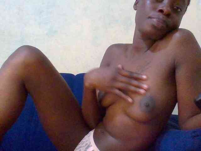 Nairobidoll webcam