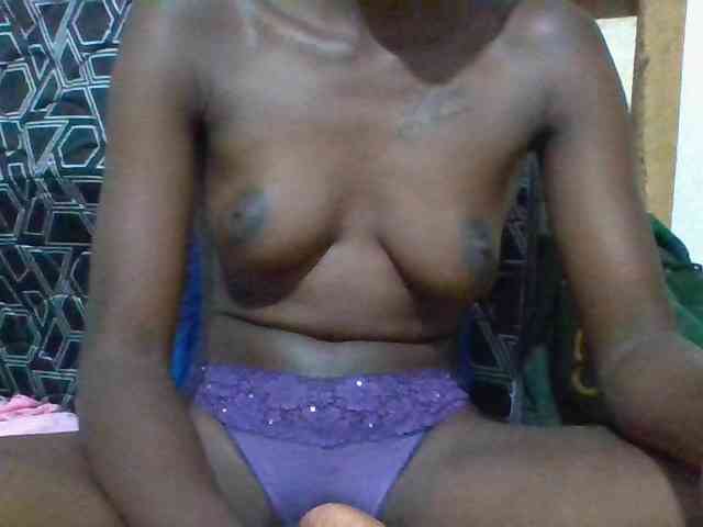 Nairobidoll webcam