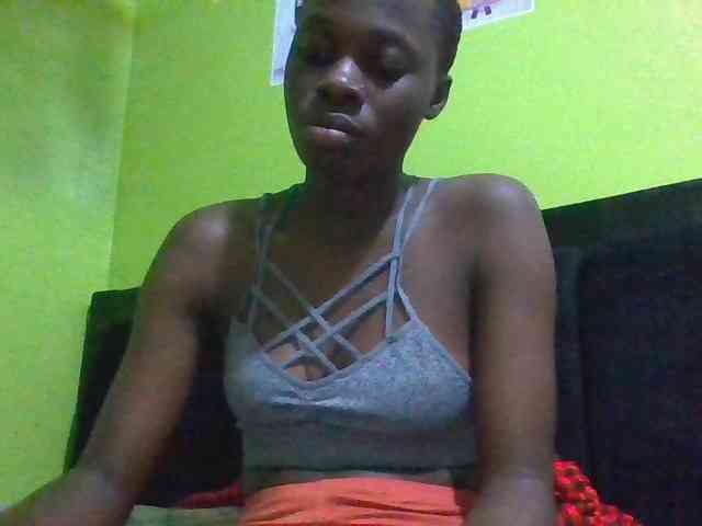 Nairobidoll webcam