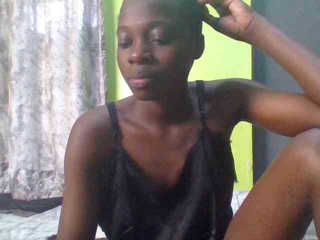 Nairobidoll webcam