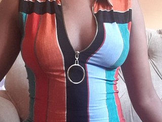 cherryebonyqueen's Live Webcam
