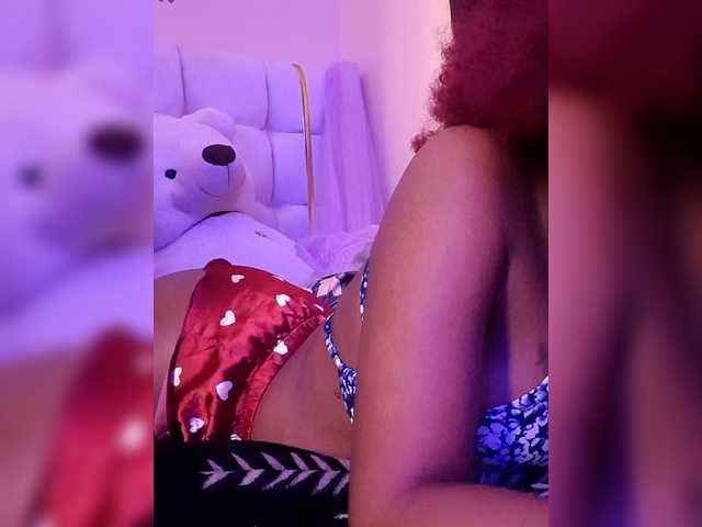 cherryebonyqueen Live Cam on BongaCams