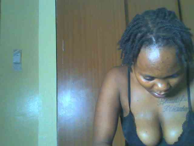 Sexyebony11 webcam