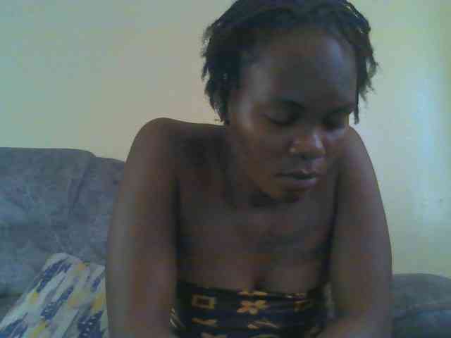 Sexyebony11 webcam