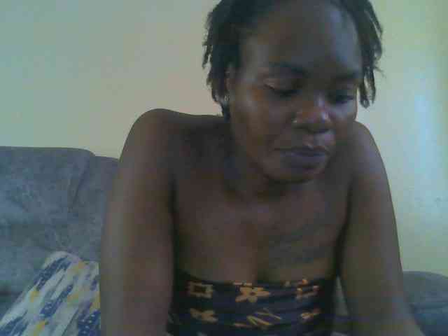 Sexyebony11 webcam